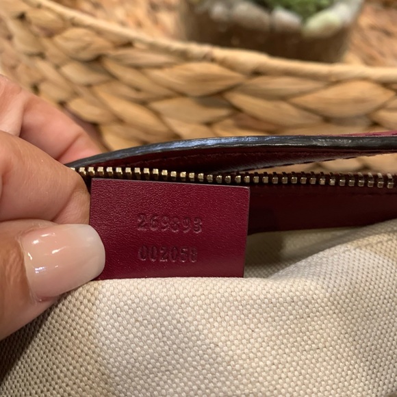 Set Gucci shoulder bag with small wallet - Picture 2 of 13